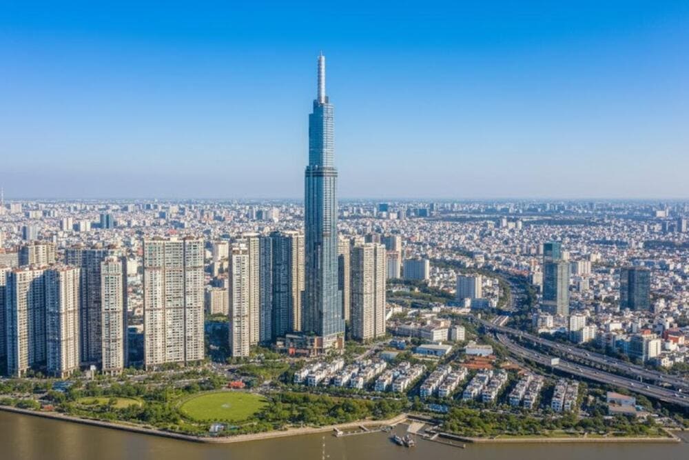 Landmark 81 l&agrave; minh chứng cho sự ph&aacute;t triển vượt bậc v&agrave; tầm v&oacute;c quốc tế của TPHCM.